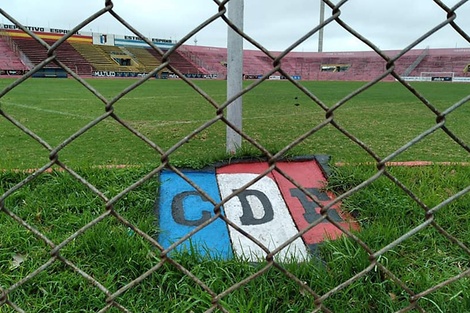 Detuvieron al DT del equipo femenino de Deportivo Español por abuso sexual