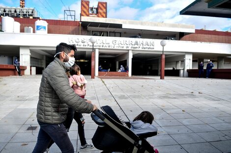 Vacuna a niños en CABA: reclamo desde el hospital Garrahan por las demoras