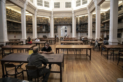 Cada persona que se ofrece como "libro humano".