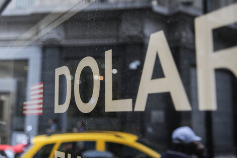 El dólar blue se hinchó a 195