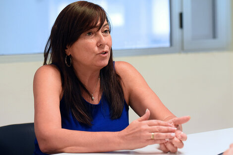 La ministra lanzó Micaela en el Deporte, de capacitación en clubes. 