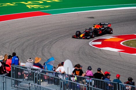 Verstappen superó a Hamilton en la clasificación de la Fórmula 1