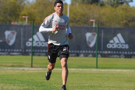 Enzo Pérez regresa en River luego de la suspensión