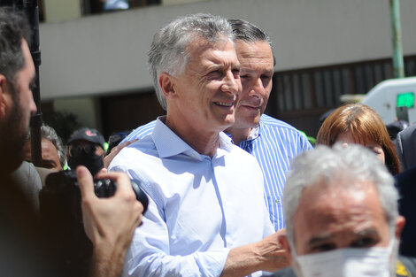 Mauricio Macri en su paso por Dolores.