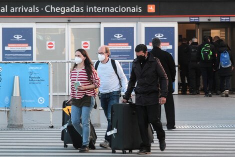 Los turistas podrán ingresar al país desde el lunes con dos vacunas