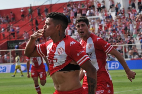 Unión-Rosario Central: Tatengue que pega primero, pega tres veces