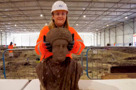 Reino Unido: hallan estatuas y reliquias romanas en una excavación ferroviaria