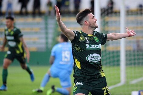 Liga Profesional: Defensa y Justicia vence, golea y sueña