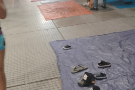 Ambulantes pusieron sus mantas en las peatonales en forma de protesta