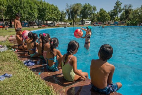 En la ciudad de Salta llaman a inscribirse a las colonias de vacaciones