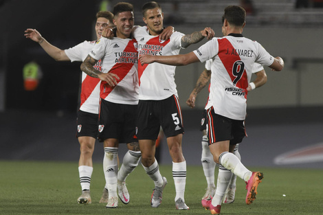 Los partidos del domingo: River-Patronato y Vélez-San Lorenzo