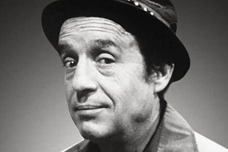 En 2014 muere Roberto Gómez Bolaños, el creador del Chavo y el Chapulín Colorado, a los 85 años.