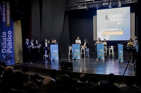 Debate de candidatas y candidatos a concejales