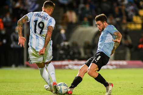 Nicolás Otamendi: "Perdimos muchas pelotas en nuestro campo"