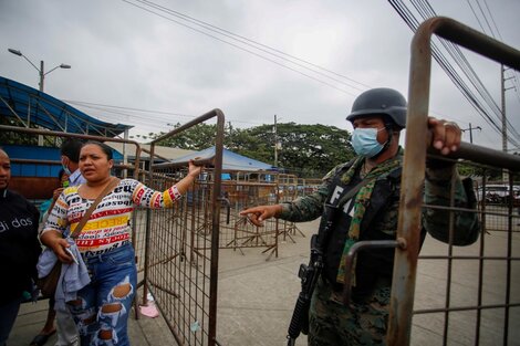 Ecuador: Lasso reemplazó a la cúpula militar luego de la masacre carcelaria que dejó 68 muertos