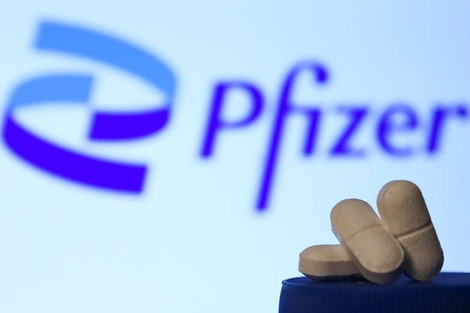 Pfizer da la licencia de su pastilla contra la covid para facilitar la producción