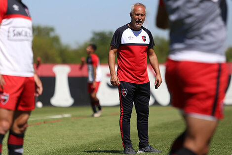 El DT leproso Adrián Taffarel.