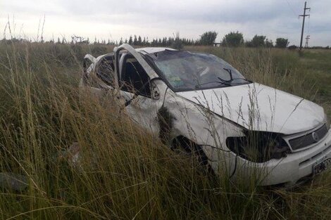 Volvían de la costa y volcaron en Ruta 2: hay 5 muertos