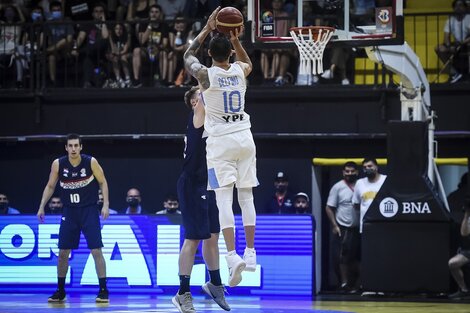 Carlos Delfino brilló en su regreso a la Selección después de cinco años