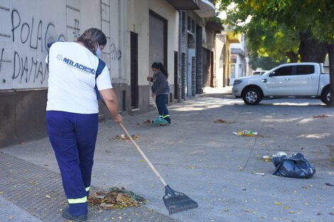 El gobierno porteño quiere reconvertir a 2500 trabajadores en beneficiarios de planes sociales