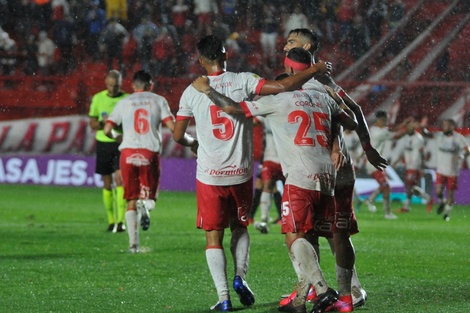 Liga Profesional: Argentinos venció 3-0 a Gimnasia en La Paternal