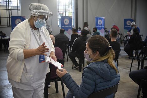 El 73% de la población de Santa Fe ya tiene el esquema completo.