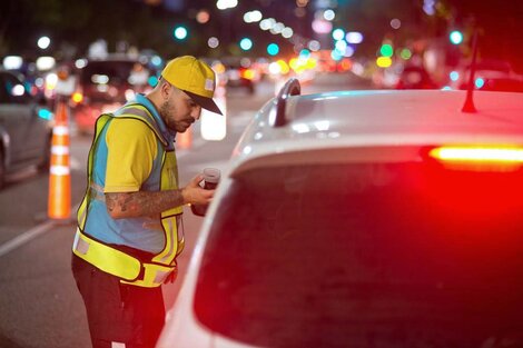 Quieren implementar un sistema gradual de inhabilitación de la licencia para los conductores alcoholizados