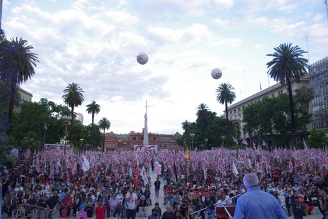 Importante acto de la Liga Internacional Socialista y el Movimiento Socialista de los Trabajadores, en el Frente de Izquierda Unidad