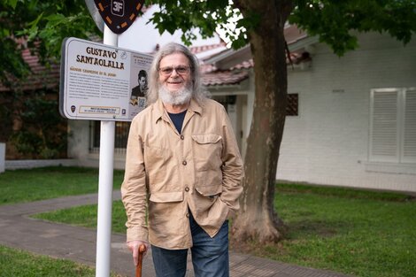 Gustavo Santaolalla volvió a su barrio y recorrió la Ruta del Rock de Tres de Febrero 