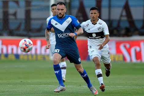 Liga Profesional: Platense logró una victoria agónica sobre Vélez