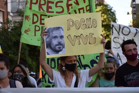 Pocho Lepratti fue el asesinado más emblemático. En su velorio confluyeron los pibes que atendía en barrio Ludueña.