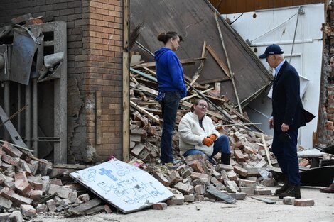 El presidente Joe Biden visitó las zonas devastadas en Kentucky