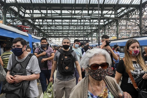 El transporte, el servicio que más aumentó sobre el año pasado