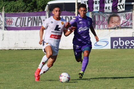 Colegiales y Sacachispas, mano a mano por el ascenso a Segunda