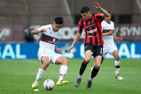 Patronato y Platense se enfrentaron por primera vez este año en la máxima categoría (Fuente: NA)