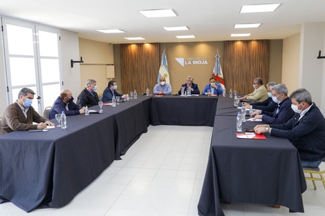 El encuentro de Alberto Fernández con gobernadores en La Rioja, a mediados de septiembre.