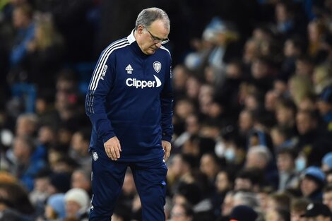 Brote de coronavirus en el Leeds de Bielsa y partido suspendido