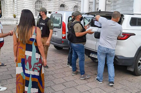 El allanamiento a la sede de la Municipalidad de La Plata.