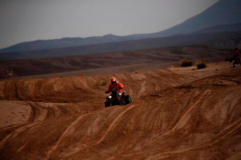 Dakar: Andújar ganó en cuatriciclos y Benavides se subió al podio en motos