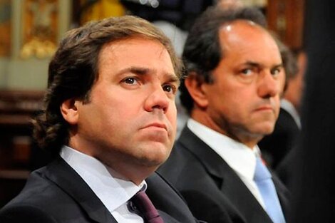 Alberto Pérez junto a Daniel Scioli.