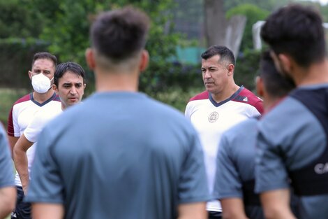 Jorge Almirón: "Esperamos repetir los buenos momentos en Lanús"