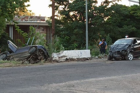 Tragedia en San Rafael: tres turistas murieron en un choque