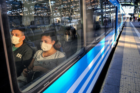 Ante cualquier duda o consulta sobre horarios, se puede utilizar la app de Trenes Argentinos, comunicarse con el 0800-222-TREN (8736).  (Fuente: Sandra Cartasso)