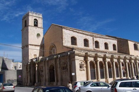 Italia: buscan a los responsables de un "funeral nazi" celebrado en una iglesia de Roma