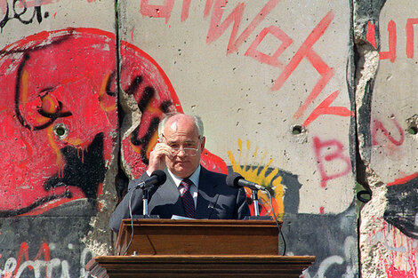 Las reformas de Gorbachov estuvieron plagadas de errores económicos. (Fuente: AFP)