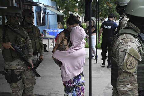 El momento de la detención de Lorena Verdún.