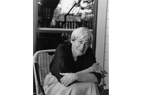 Se reedita en Argentina “La mano izquierda de la oscuridad“, de Ursula Le Guin