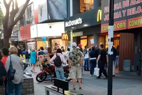 Pase sanitario: Antivacunas provocaron disturbios en un Mc Donald's de Quilmes