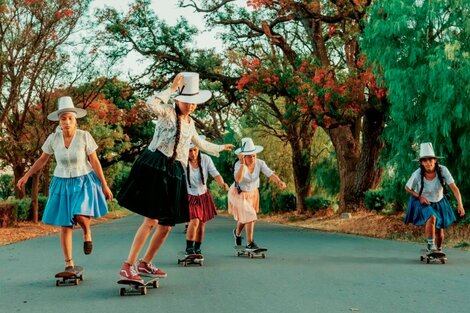 Skate feminista y con pollera 