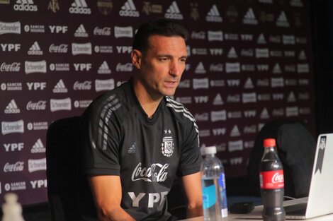 Scaloni: "No nos casamos con nadie, siempre evaluamos rendimientos"